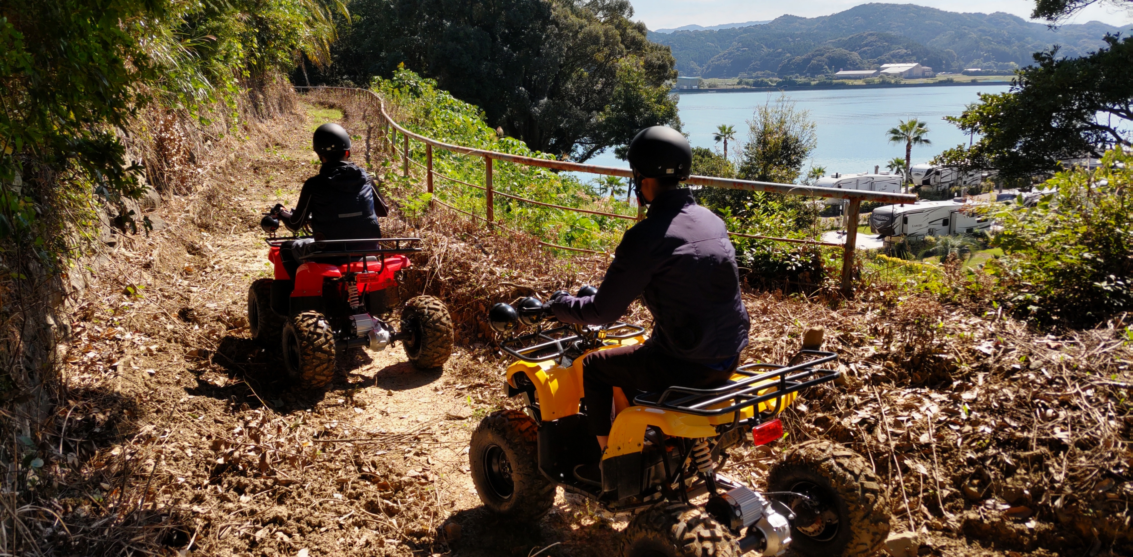 子供たちと自然の中で思いっきり遊びたいファミリー
